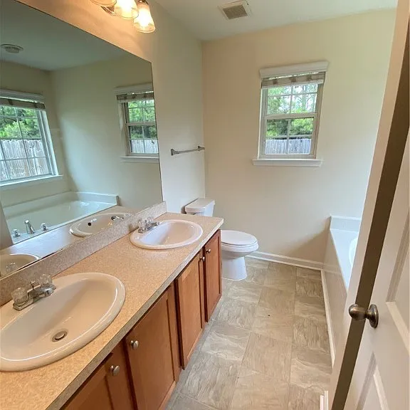 30 Twin Oaks Pl — Photo 11