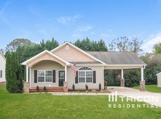 2110 Beauty St, Statesville, NC 28625