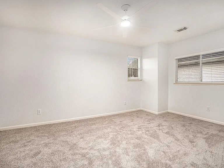 3811 Misty Falls Ln — Photo 14