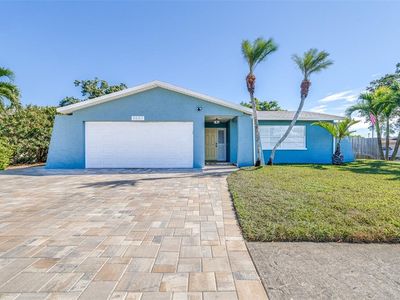 8687 Matthew St, Seminole, FL, 33772