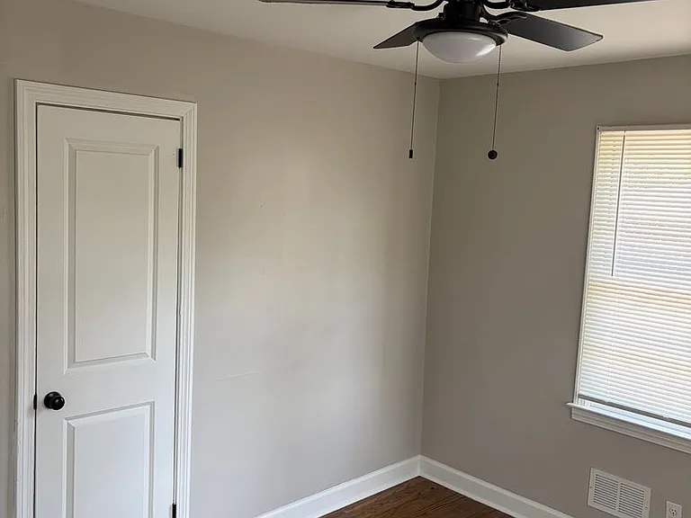 4109 Edwards Rd — Photo 15