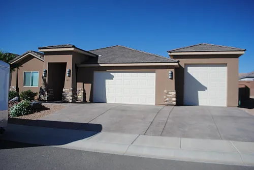 1671 Gypsum Cir Photo 1
