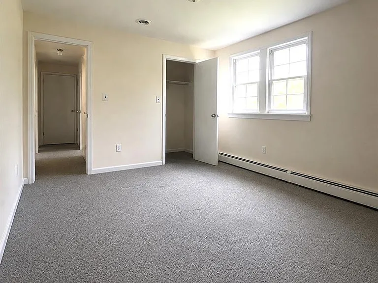 304 Loren Ct — Photo 19