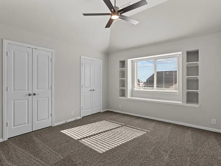 16921 Sandgrass Dr — Photo 8