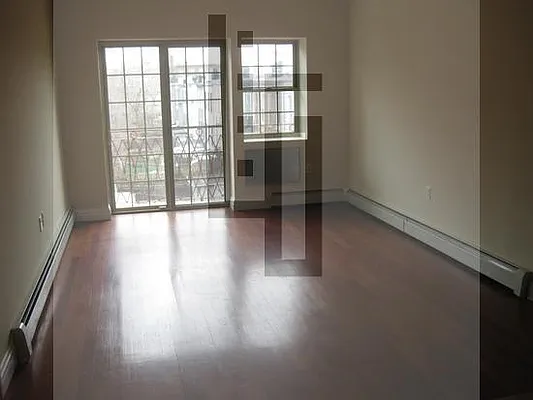 Rented by Loom Group | media 11