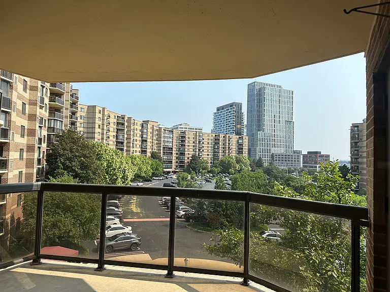 8350 Greensboro Dr #403 — Photo 2