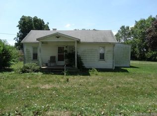 306 W Bell St, Athens, IL 62613