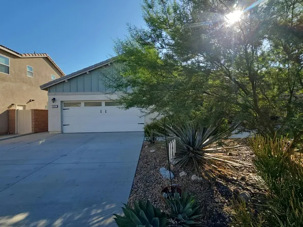 1005 Sparrow Ct, Calimesa, CA 92320