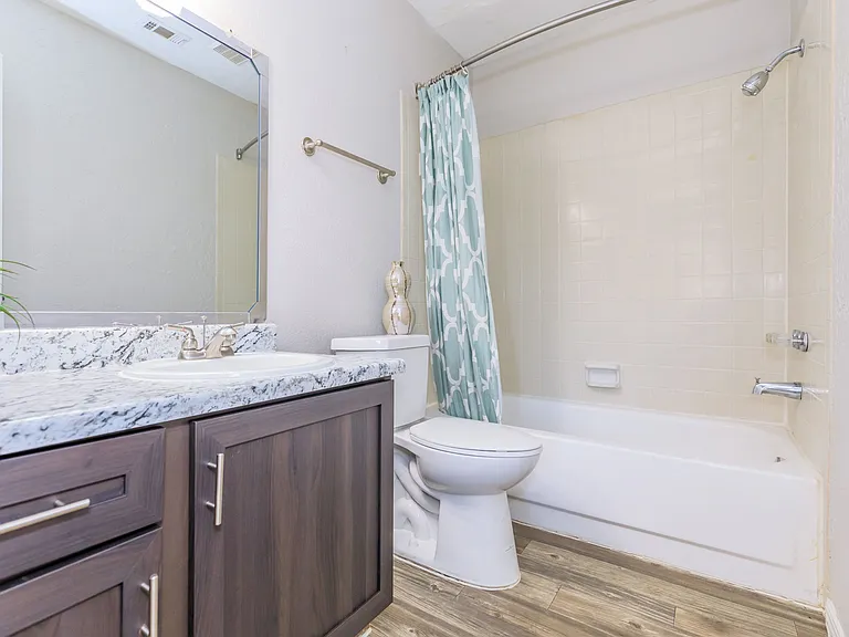 Somerset Park At Union Apartments — Photo 23