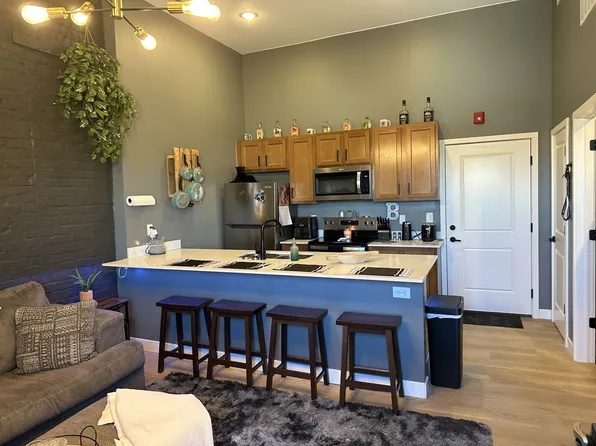 317 S Anderson St, Elwood, IN 46036