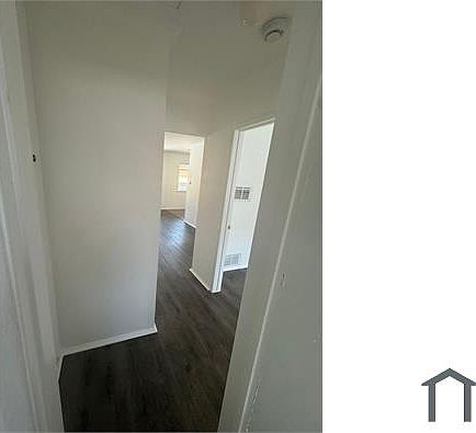 3rd image of 2301 W Florence Ave