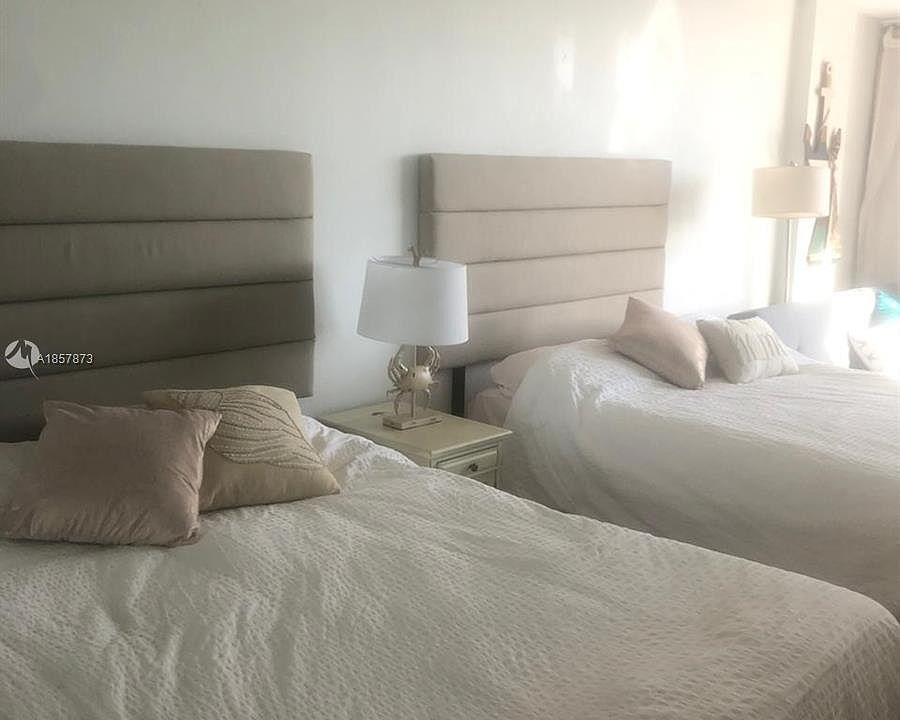 1st image of 19201 Collins Ave #808