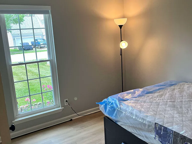 Front corner bedroom