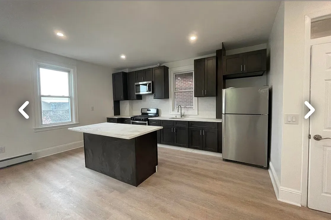 3 bed, 1.5 bath, $3,200 — Photo 1