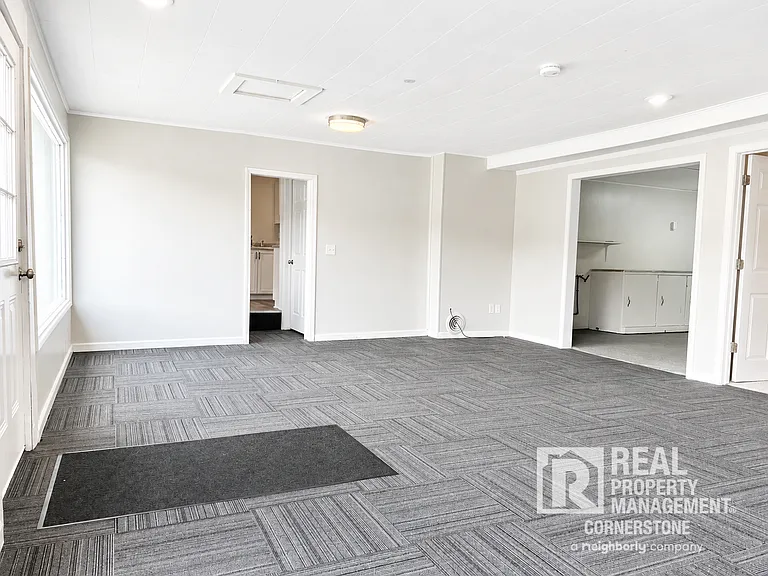 8620 Portage Rd — Photo 19