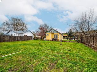 2381 W 19th Pl, Eugene, OR