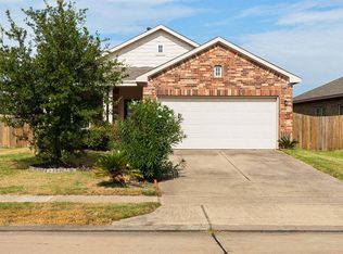 11215 Riata Canyon Dr, Cypress, TX 77433