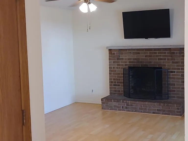 959 Windbourne St — Photo 31