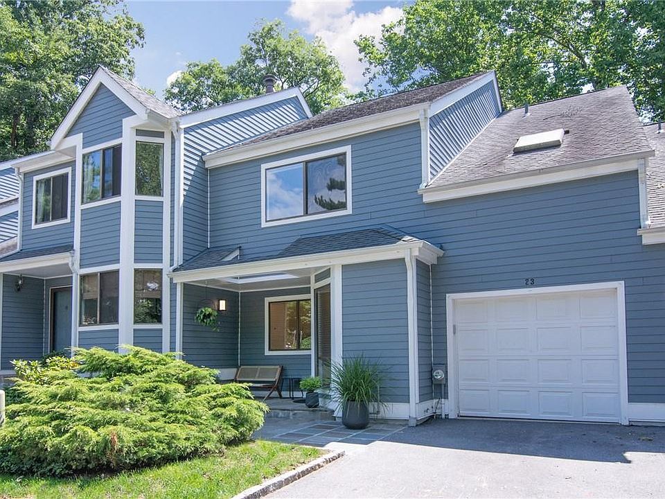 1st image of 23 Westwood Circle