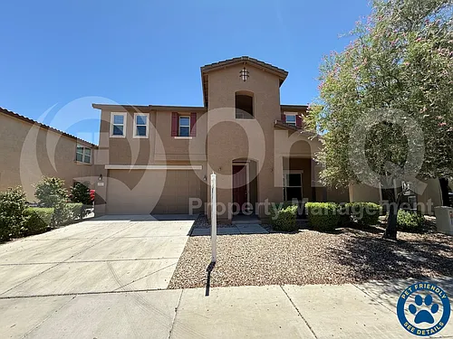 10821 W Elm St Photo 1