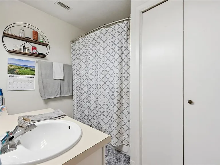 11728 Norwegian Wood Dr — Photo 18