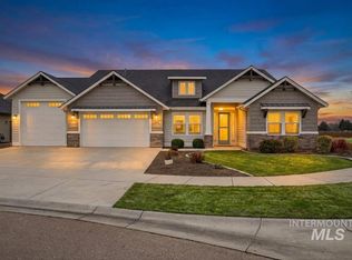 604 S Rivermist Ave, Star, ID 83669