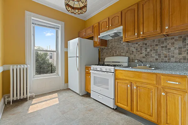 Rented by Corcoran | media 6