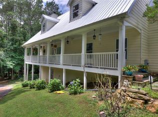 21 Old Mill Rd, Rydal, GA 30171