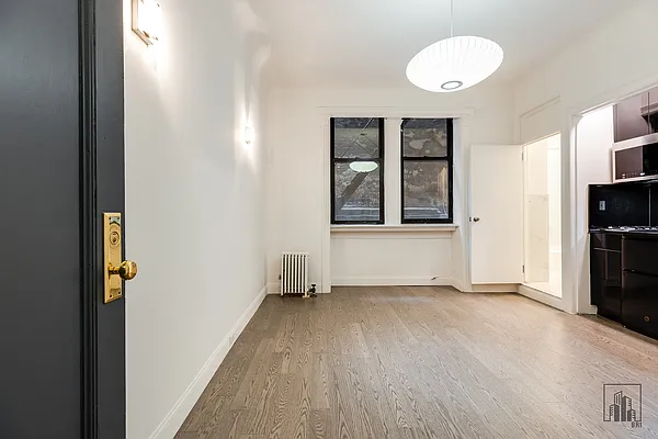 Rented by Barkoff Residential  | media 23