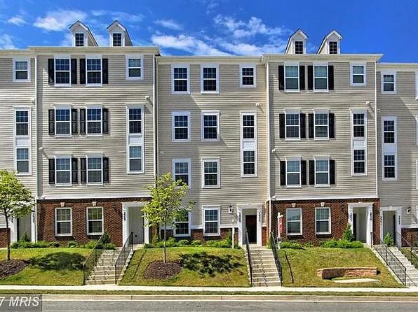 2933 Gilder Way, Dumfries, VA