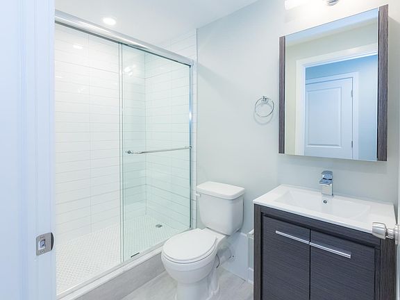 2nd image of 2035 N College Ave #B