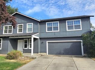 3331 SW Juniper Ave, Redmond, OR 97756