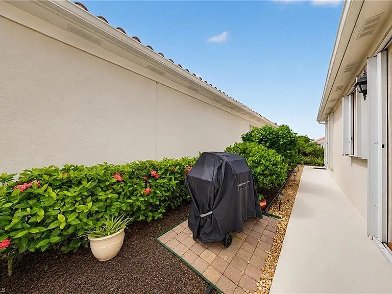 3204 Benicia Ct — Photo 4