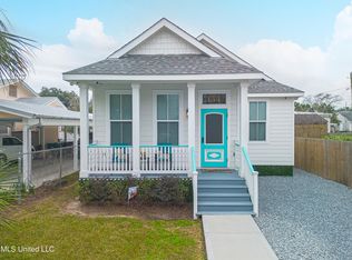 134 Demontluzin Ave, Bay Saint Louis, MS 39520