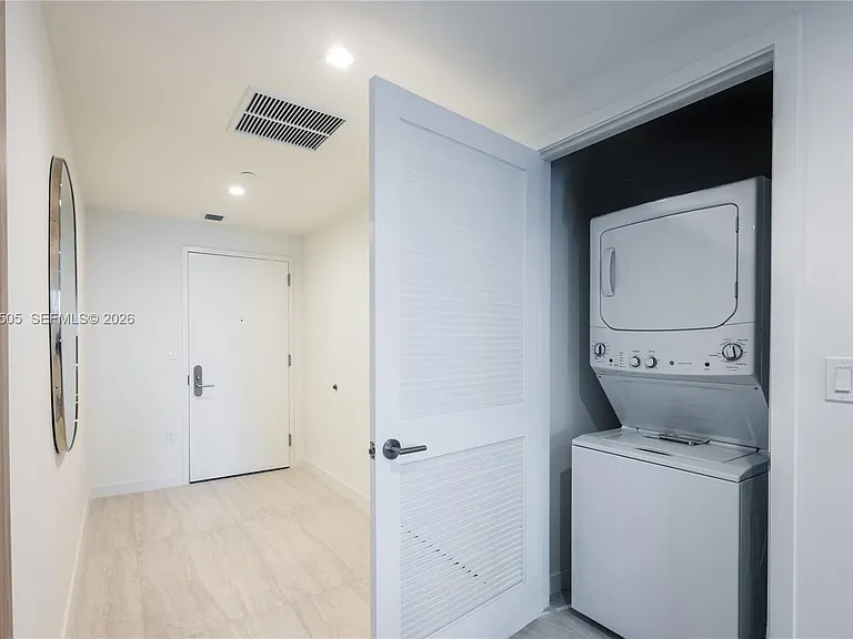 77 SE 5th St #2602 — Photo 16