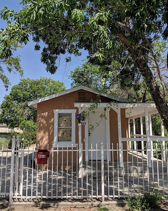 1st image of 8069 Palm Ln