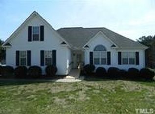 70 Linnett Ct, Youngsville, NC 27596