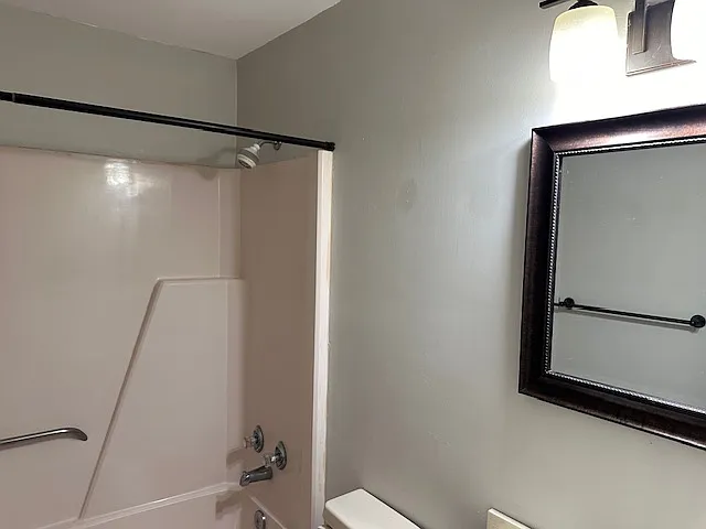 5404 Chatham Hall Dr — Photo 38