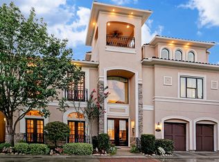 931 Queen Annes Rd, Houston, TX 77024