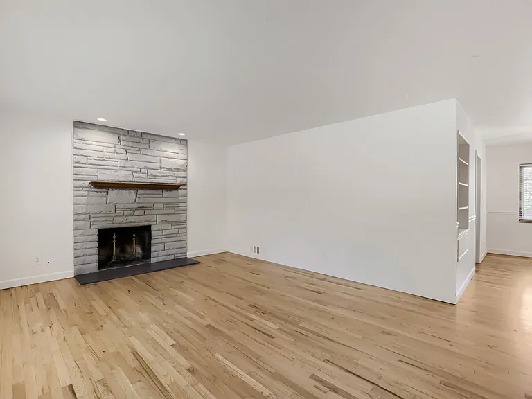 13487 W 25th Pl — Photo 4