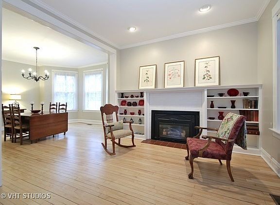 3rd image of 937 Vernon Ave