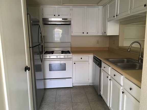 5th image of 7825 Beauregard Cir #A