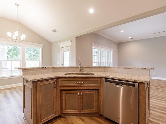 5th image of 116 Audrey Ln