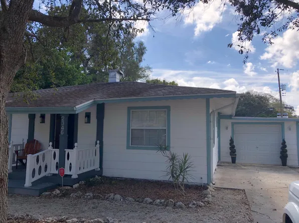 2346 Pelican Dr, Sarasota, FL 34237