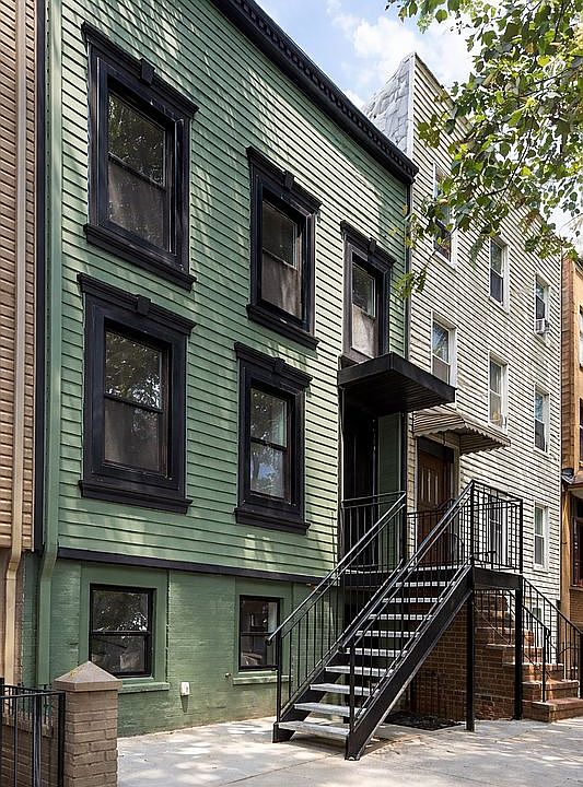 1st image of 59 Devoe St