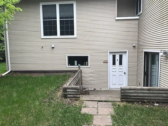 1515 Orchard Dr — Photo 1