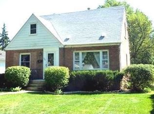 339 W Adams St, Villa Park, IL