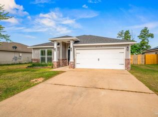 5711 Peach Dr, Pace, FL 32571