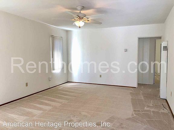 2nd image of 1831 Thomas Ave