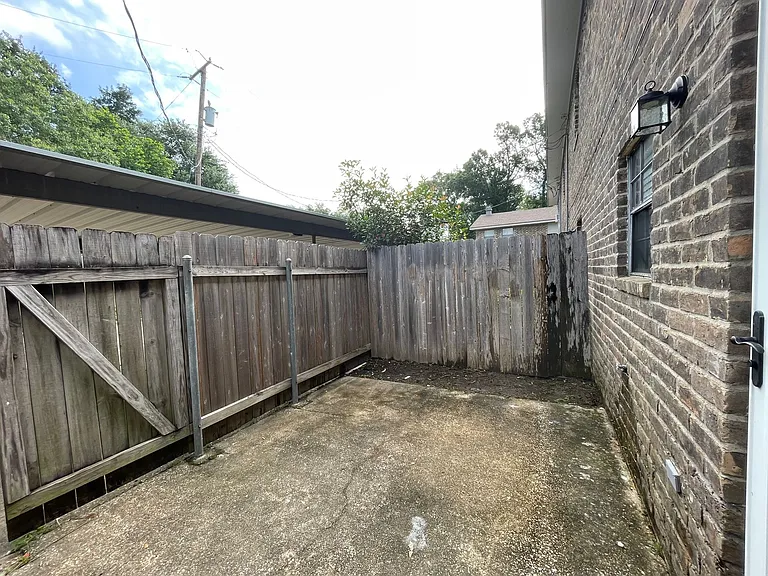 2700 N 16th St #2 — Photo 12